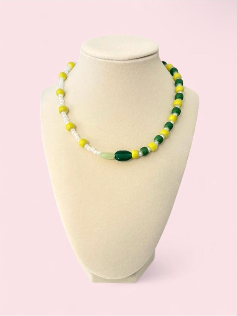 baylor bears green and yellow beaded necklace